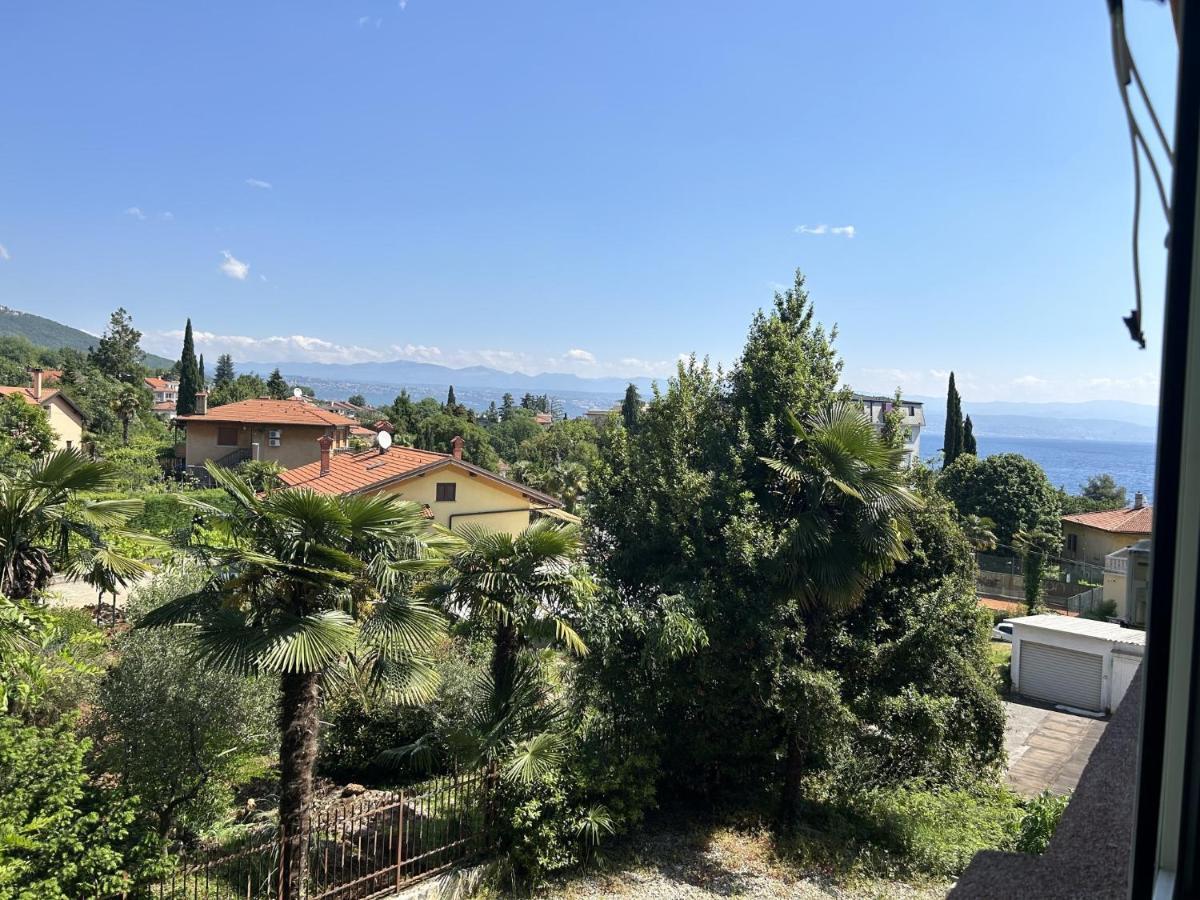 Apartment Toni Lovran Εξωτερικό φωτογραφία