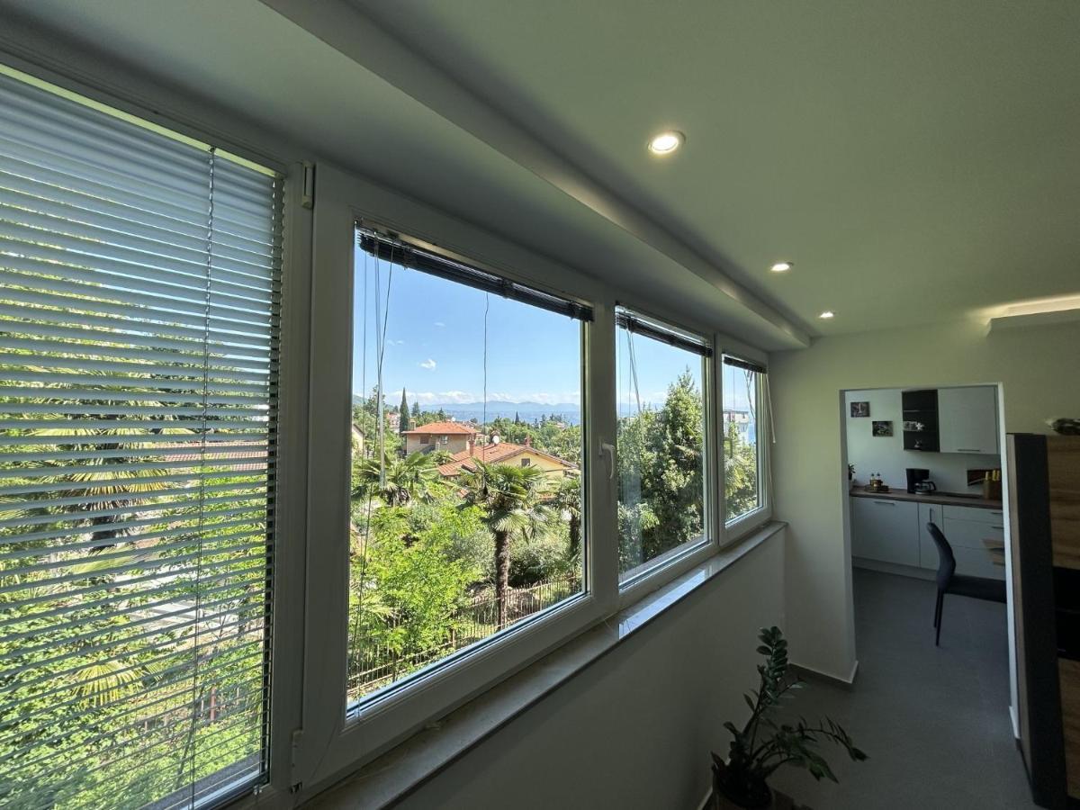 Apartment Toni Lovran Εξωτερικό φωτογραφία